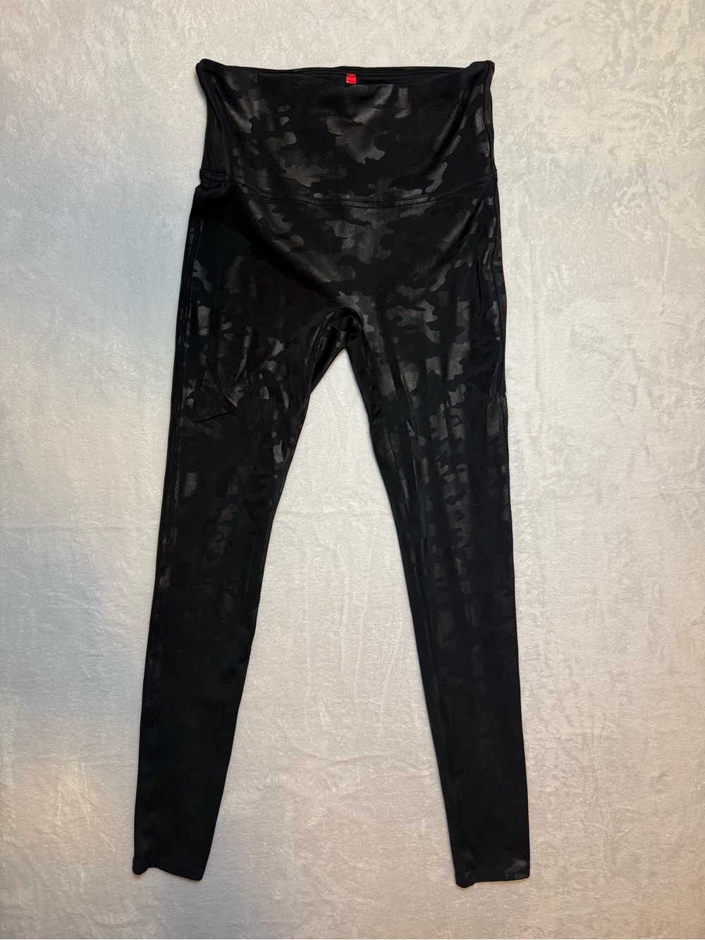 SPANX Womans Black Camo High-Waist Leggings